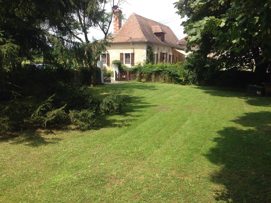 Arret Et Aller Bed & Breakfast Argagnon Exterior foto